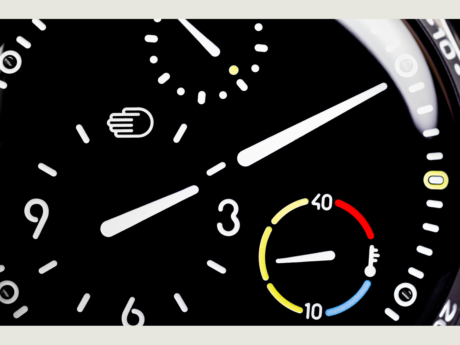 Ressence TYPE 5 dial detail